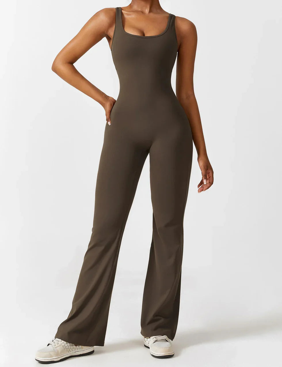 Lubra™ | V-back Jumpsuit